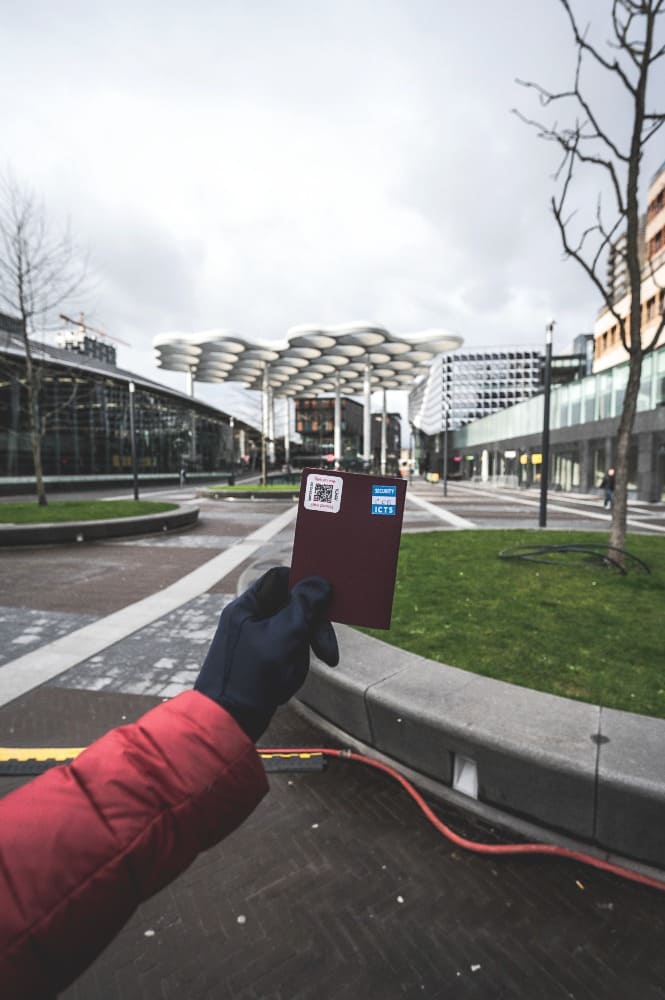 Lemmo sticker on passport at Utrecht central station